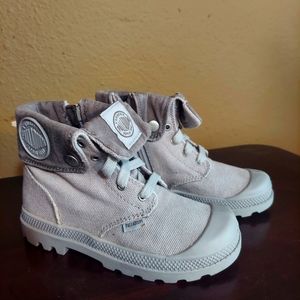 Palladium Children's Boots w/ zipper